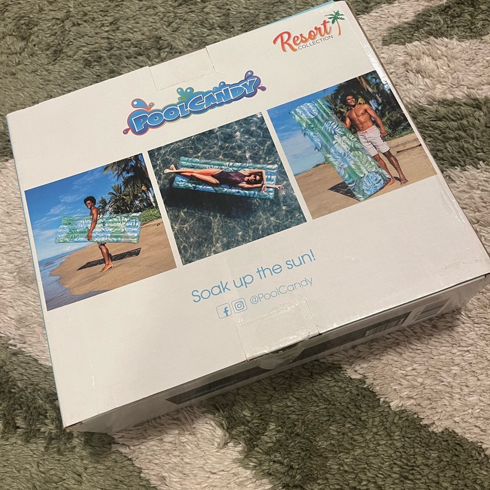 PoolCandy Resort Collection Deluxe  Pool Float Raft - Picture 3 of 6